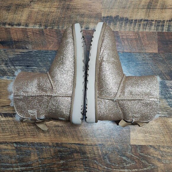 UGG Women's MIni Bailey Bow Sparkle Gold Glitter Boots Size 6 - Picture 5 of 8